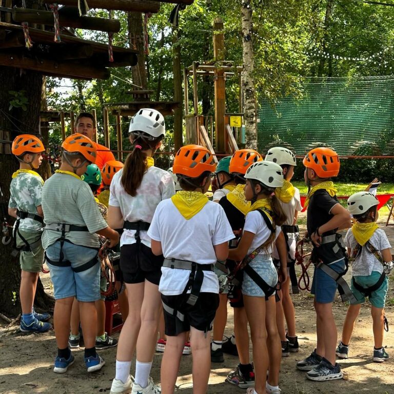 polkolonie-kobylka-wspinaczka